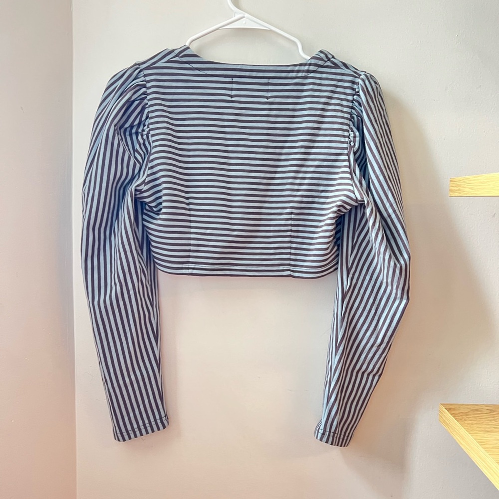 Fashion Brand Company Puff Sleeve Knit Crop Top - Picture 3 of 4
